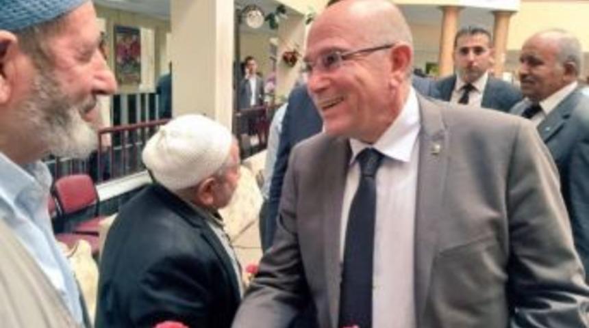 Ak Parti İl Başkanı H&uuml;seyin Cahit &Ouml;zden;