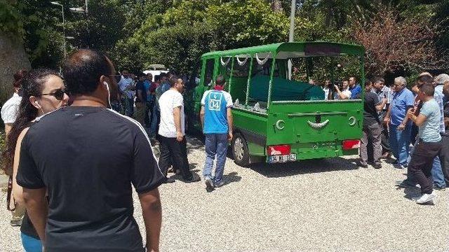 Bebek Sahilinde Kaybolan Gencin Cesedi Adli Tıp Kurumu Morguna Kaldırıldı