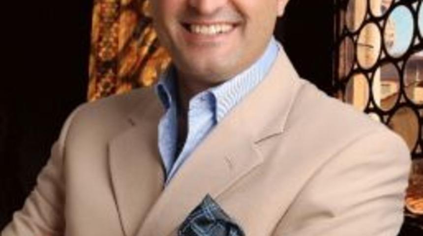 Y&uuml;z Asitmetrisi, Burun G&uuml;zelliğini G&ouml;lgeleyebiliyor