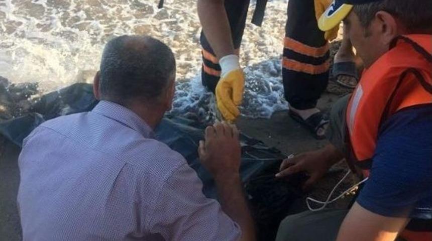 Bartın&rsquo;da Dalgalara Kapılan Gencin Cesedi Bulundu