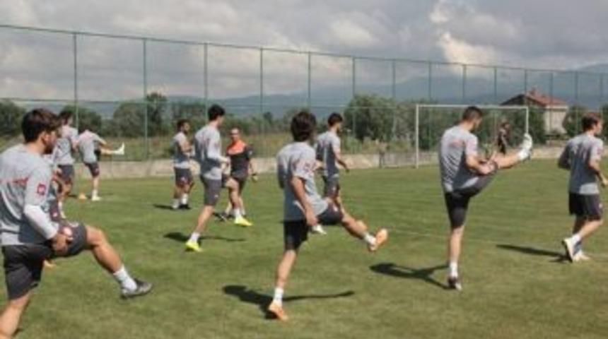 Adanaspor Bolu Kampında İlk Antrenmanını Yaptı