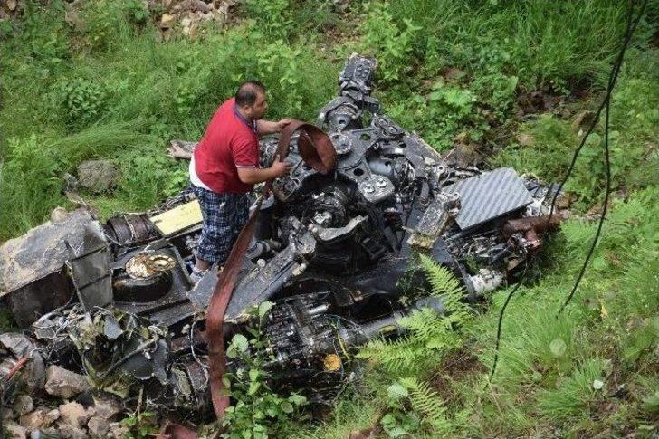 Giresun’da 7 Kişinin Hayatını Kaybettiği Helikopter Kazasının Ardından Enkaz Kaldırma Çalışmaları Tamamlandı G3