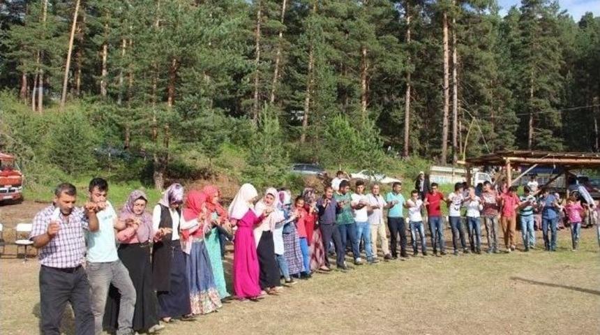 Ayvalı K&ouml;y&uuml;&rsquo;nde Yayla Festivali