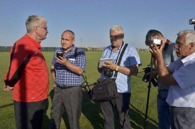 Bandırmaspor, Yeni Sezon Hazırlıklarına Başladı