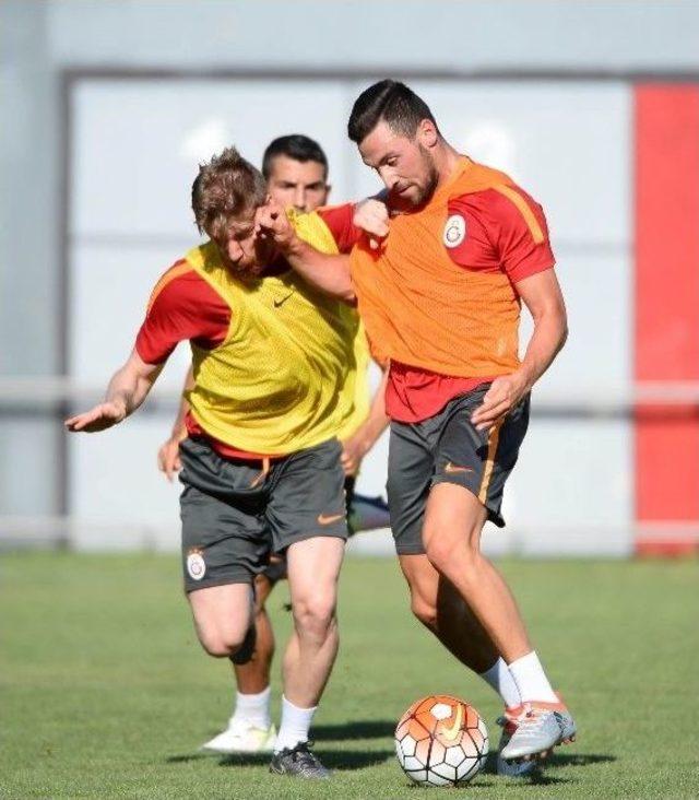 Galatasaray, Yeni Sezon Hazırlıklarını Sürdürüyor