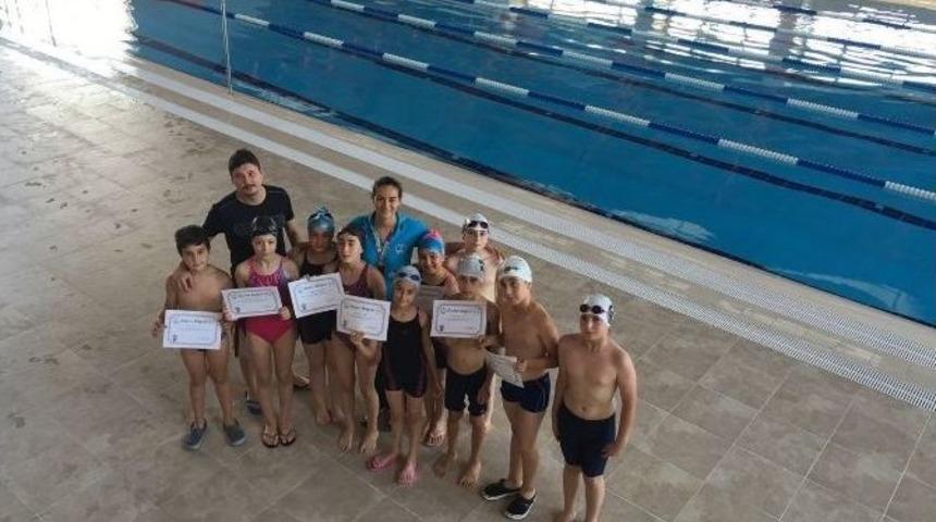 Y&uuml;z&uuml;c&uuml;lere Başarı Belgesi