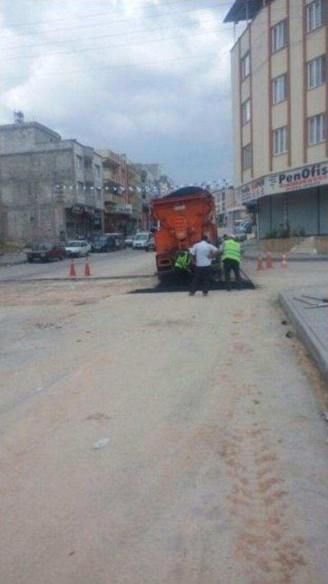 Selden Zarar Gören Yol Ve Caddelere Asfalt Çalışması