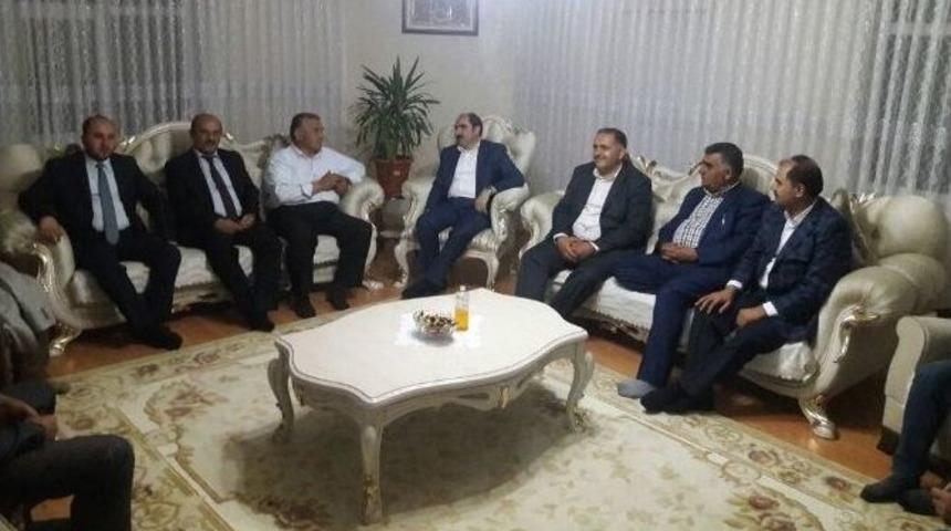 Ak Parti&rsquo;nin Yoğun Bayram Mesaisi