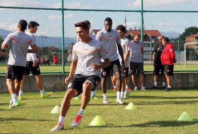 Adanaspor’un Bolu Kampı Devam Ediyor