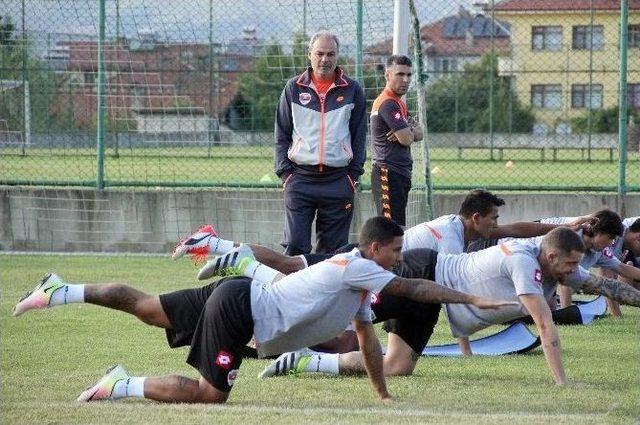 Adanaspor’un Bolu Kampı Devam Ediyor