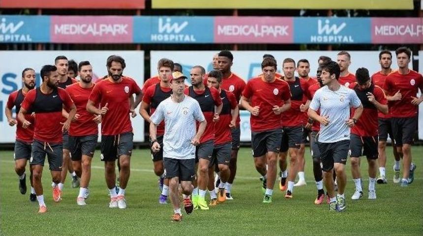 Galatasaray, Yeni Sezon Hazırlıklarını S&uuml;rd&uuml;r&uuml;yor