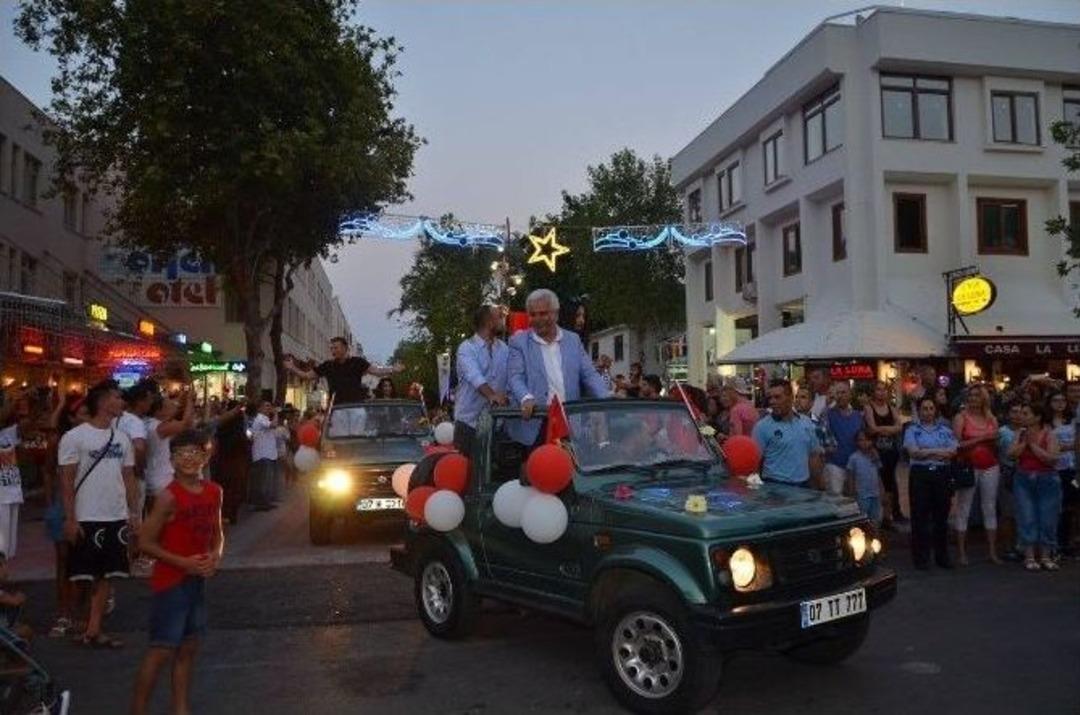Kemer Altın Nar K&uuml;lt&uuml;r Ve Sanat Festivali Renkli Başladı