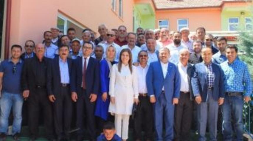 Ak Parti Aksaray Teşkilatı Halk İle Kucaklaştı