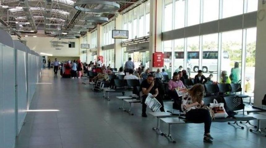 Bayram Tatilinde Alibeyk&ouml;y Cep Otogarı Doldu Taştı