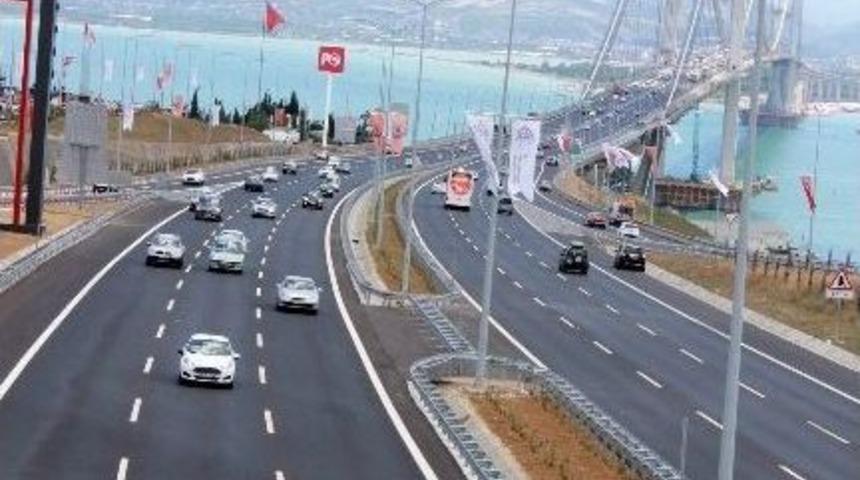 Tatilcilerin Bayram D&ouml;n&uuml;ş&uuml; Devam Ediyor