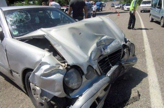 Zonguldak - Bartın Karayolu’nda Trafik Kazası: 5 Yaralı