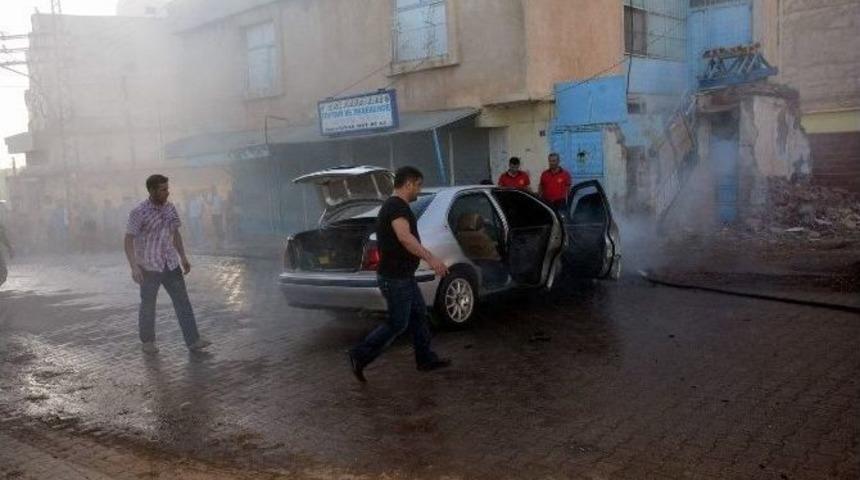 Siverek&rsquo;te &Ccedil;alıştırılmak İstenen Otomobil Yandı