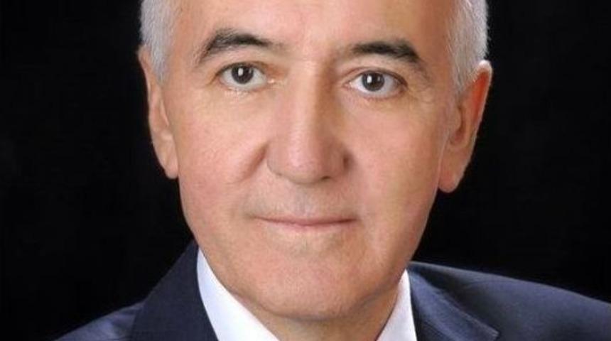 Akciğer Kanserine Yenik D&uuml;şen İsdemir Genel M&uuml;d&uuml;r&uuml; Recep &Ouml;zhan İ&ccedil;in T&ouml;ren D&uuml;zenlendi