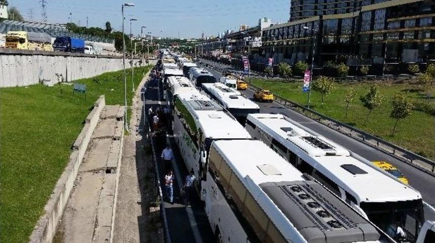 Otogarda Bayram D&ouml;n&uuml;ş&uuml; Yoğunluğu