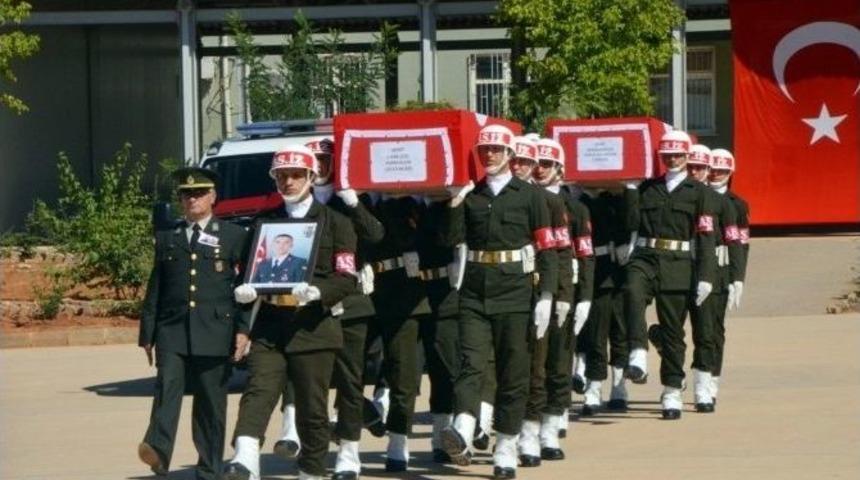 Mardin Şehitleri Memleketlerine Uğurladı
