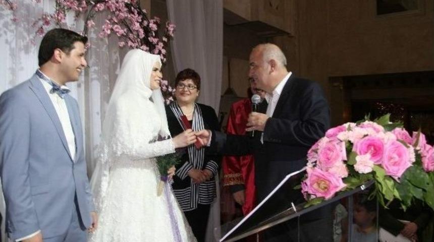 Özlü Ve Gangal Ailelerinin Mutlu Günü