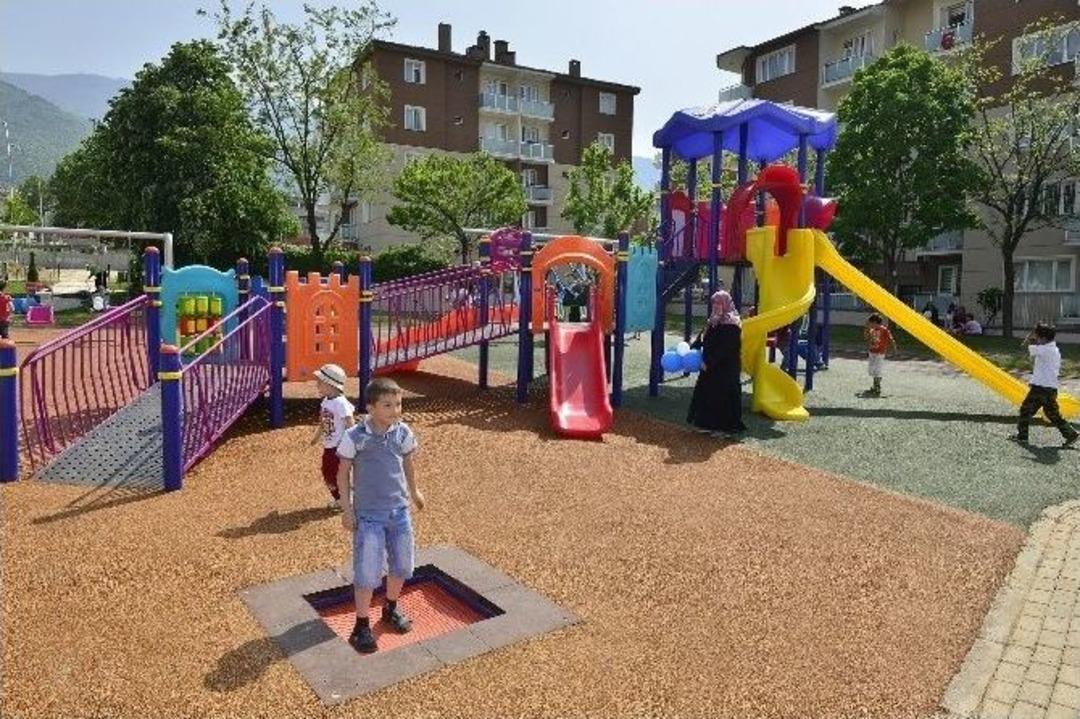 Yıldırım Belediyesi &Ccedil;ocukların Y&uuml;z&uuml;n&uuml; G&uuml;ld&uuml;rd&uuml;