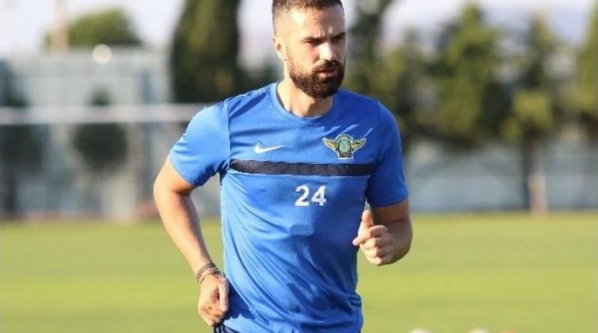 Serdar Kesimal: "akhisar Belediyespor Kolej Havasında Bir Takım"