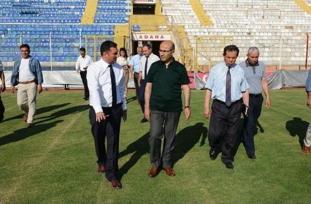 Vali Demirtaş, Spor Tesisleri Hakkında Brifing Aldı