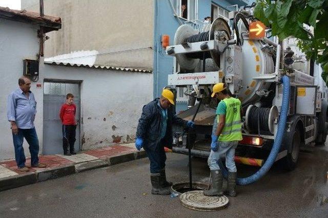 Bayram Boyunca 467 Su Arızasına Anında Müdahale