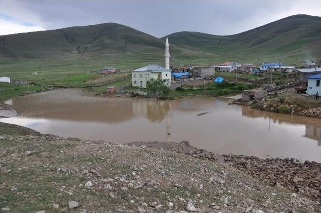 Doğubayazıt&rsquo;ta Sel