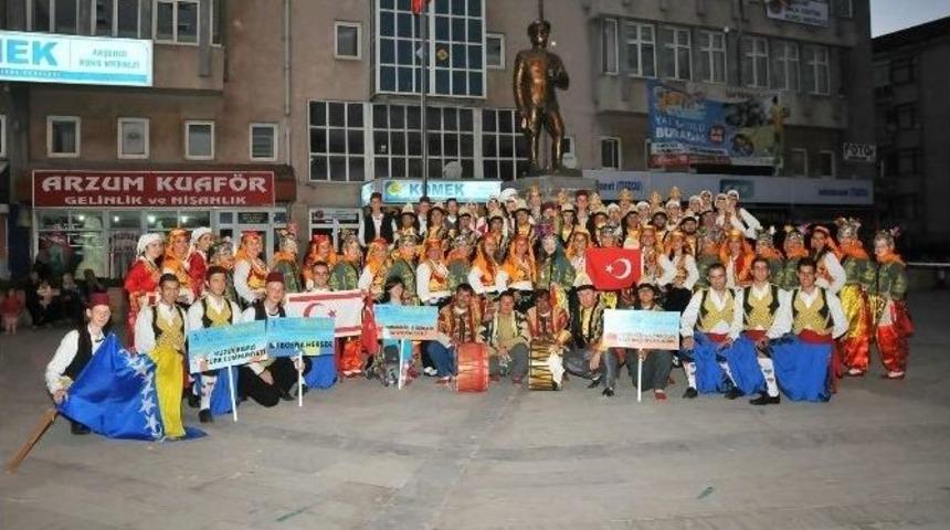 Akşehir&rsquo;de Dans Ve Halk Oyunu Ekipleri Final Yaptı