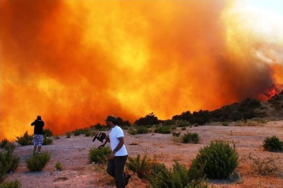 Bodrum&rsquo;daki Yangın Kontrol Altına Alınamıyor
