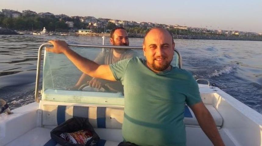 Tekne Faciasında Hayatını Kaybedenler Toprağa Verildi