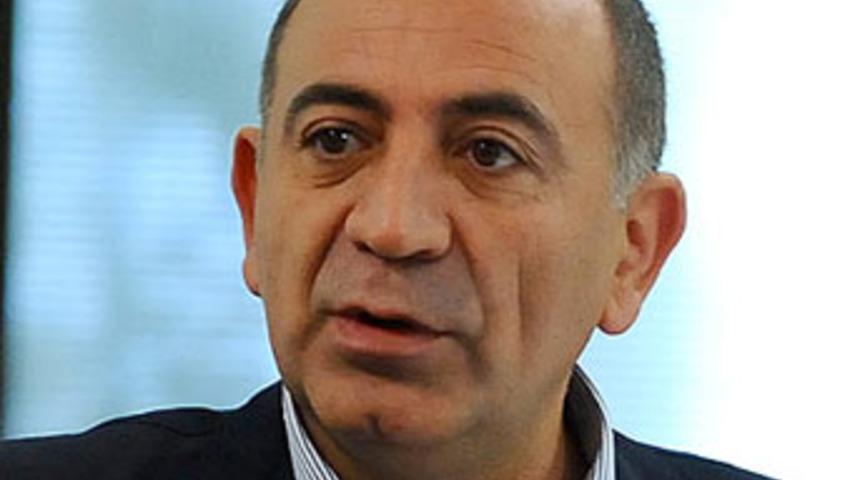 "AK Parti'den s&uuml;rpriz katılımlar olabilir"