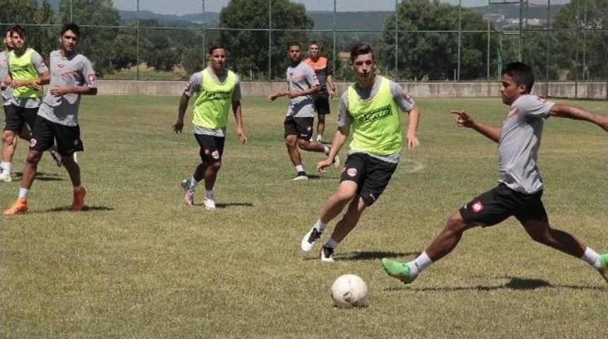 Adanaspor&rsquo;da &Ccedil;alışmalar S&uuml;r&uuml;yor