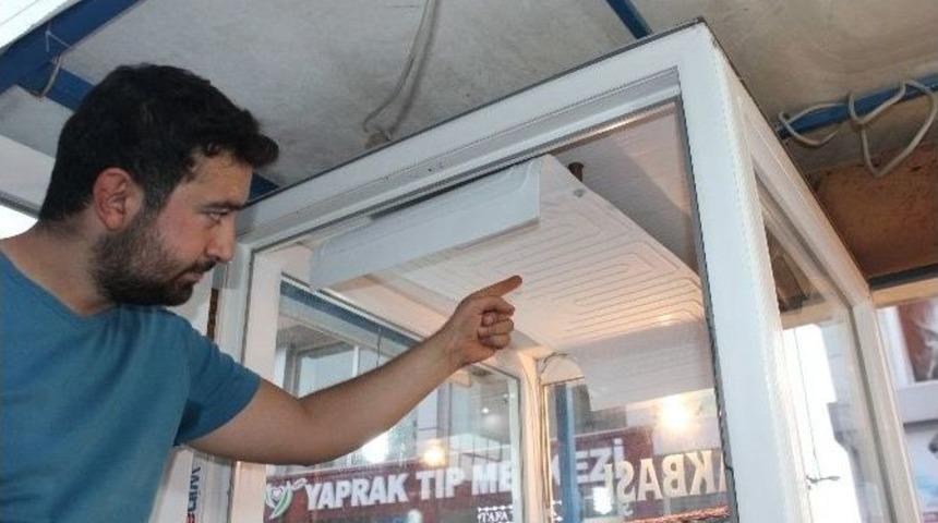 Seyyar Arabasına Soğutucu Taktı