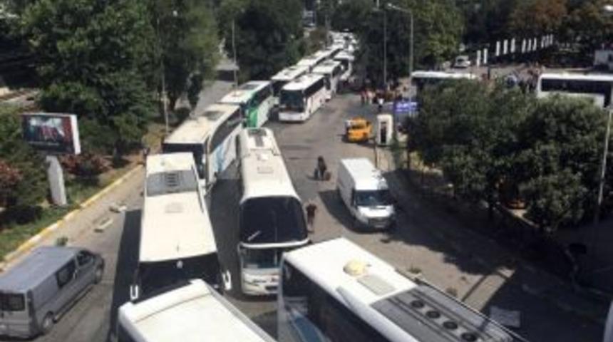 Otogar Yoğunluğu İlk İş G&uuml;n&uuml;nde De Devam Etti