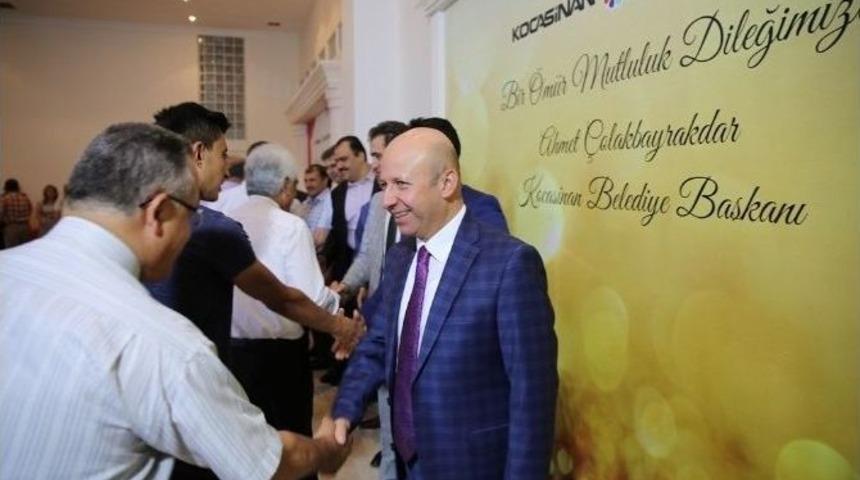 &Ccedil;olakbayrakdar, Belediye &Ccedil;alışanlarının Bayramını Kutladı