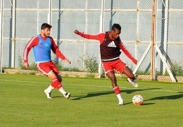 Sivasspor Taktik Çalıştı