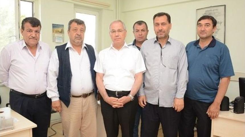 Başkan Acar Personelin Bayramını Kutladı