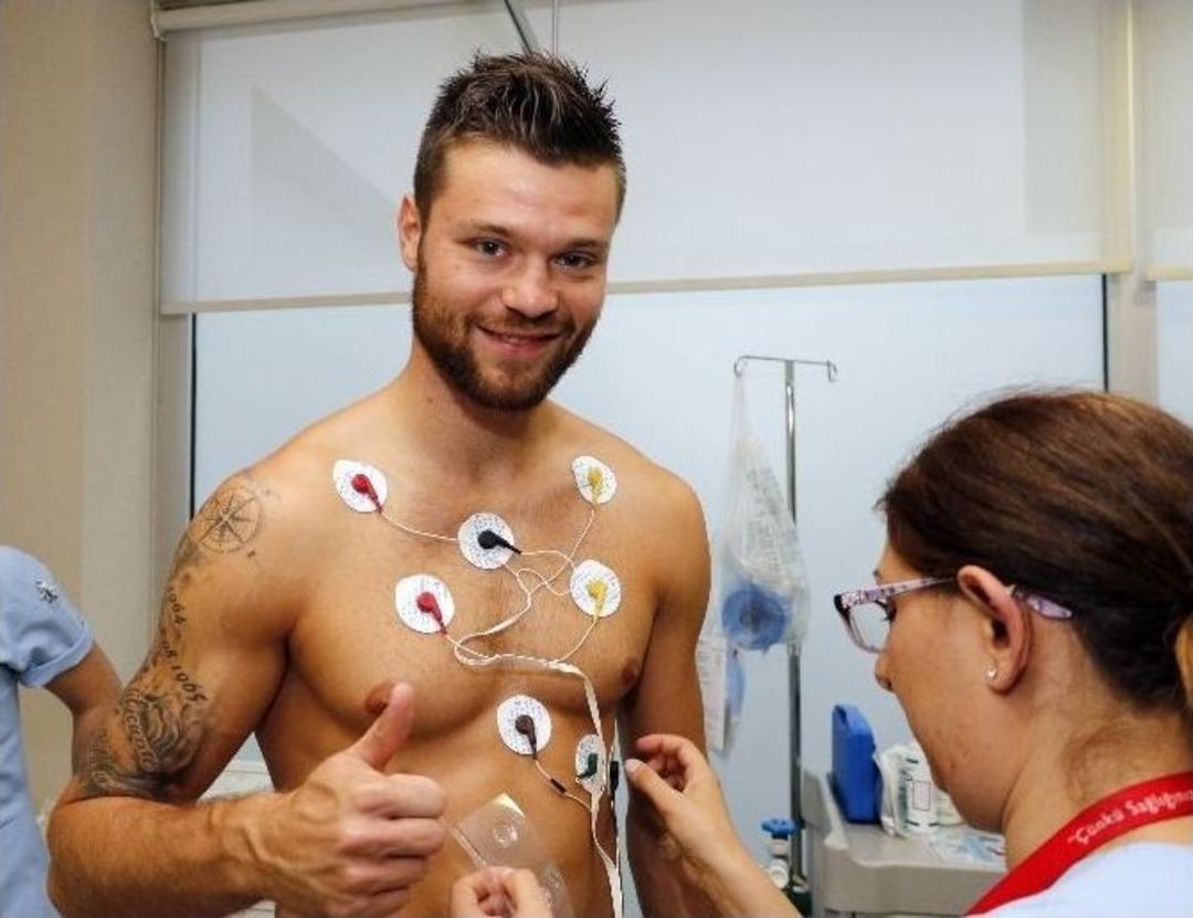 Antalyaspor Sağlık Kontrol&uuml;nden Ge&ccedil;meye Başladı