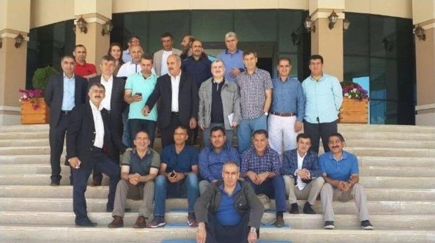 27 Yıl Sonra Mezun Oldukları Okulda Buluştular