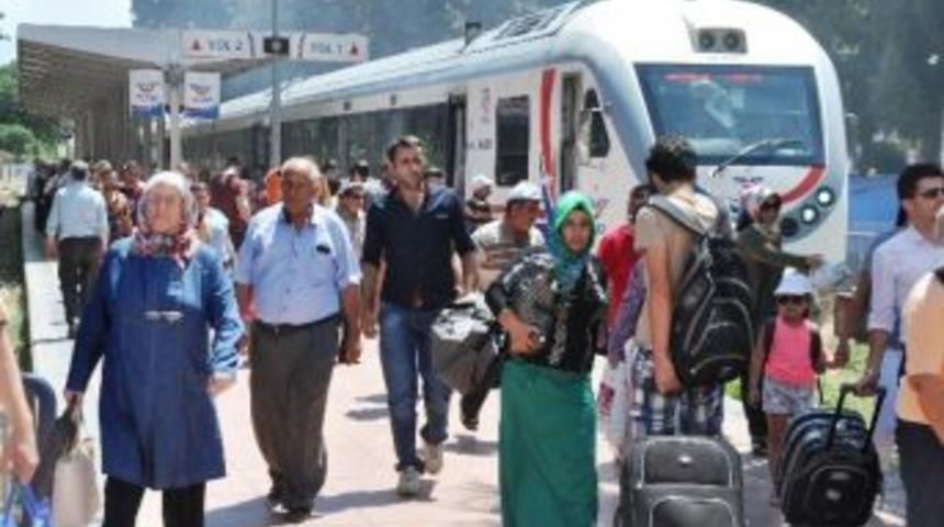 &Ouml;demiş-torbalı Ek Seferleri Başladı