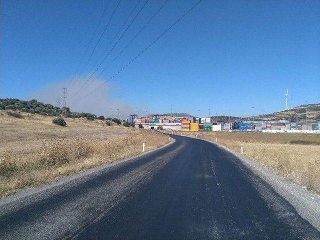 Aliağa Nemrut Sanayi Bölgesi’nde Yangın