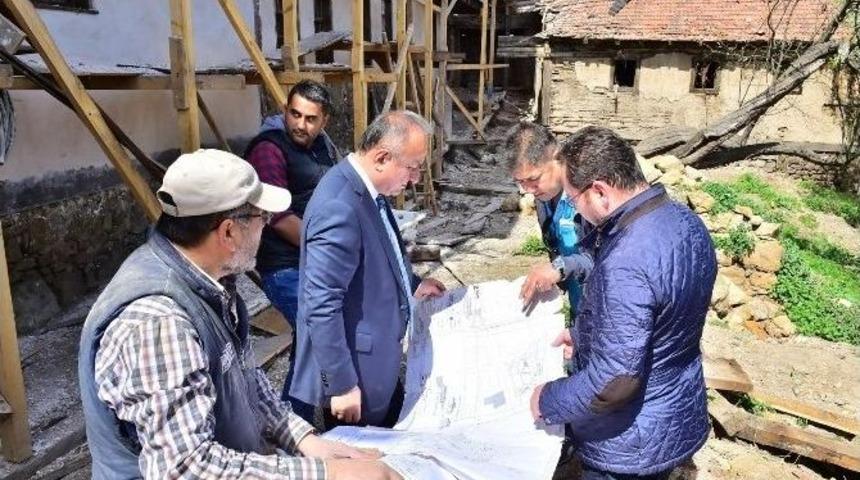 Kastamonu Belediyesi, Tarihi Ve K&uuml;lt&uuml;rel Varlıkları Bir Bir Ortaya &Ccedil;ıkartıyor