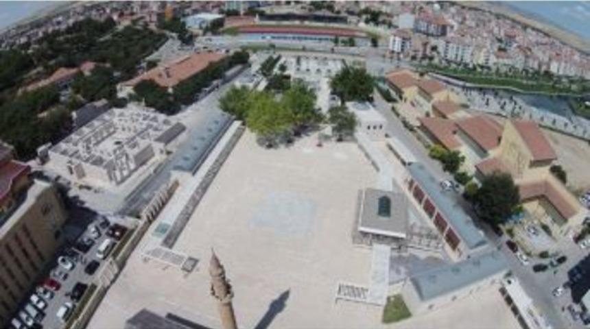 Ahi Evran K&uuml;lliyesi 2. Etap &Ccedil;alışmaları &Ccedil;alışmaları Devam Ediyor