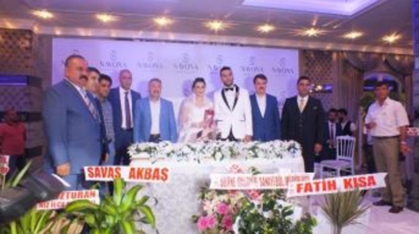 Ak Parti&rsquo;liler Emre Akbaş&rsquo;ın D&uuml;ğ&uuml;n&uuml;nde Buluştu