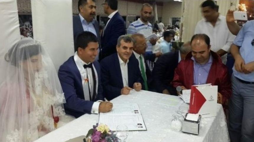 Danışman Y&uuml;ksel&rsquo;in Mutlu G&uuml;n&uuml;