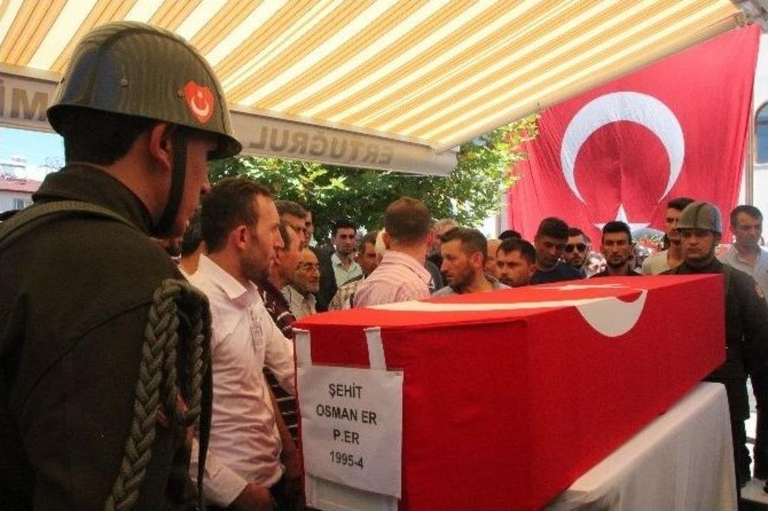 Bilecik&rsquo;te Yaklaşık 5 Bin Kişi Şehidini Uğurladı