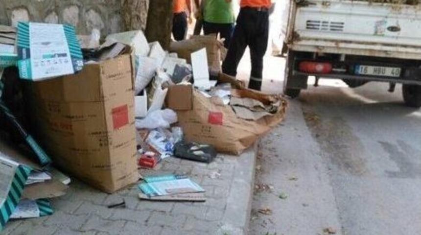 K&ouml;rfez Belediyesi Kenti D&uuml;zenli Ve Programlı Olarak Her G&uuml;n Temizliyor